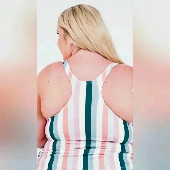 Calypsa Maya swim tankini top plus size (3X)  NWT - Picture 3 of 5